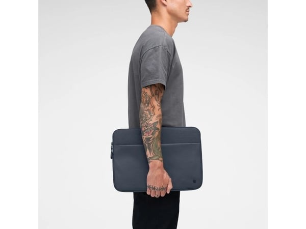 Incase A.R.C. - Notebookhylster - inntil 16" - marineblå