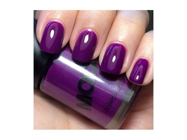 Violetti neon UV-kynsilakka
