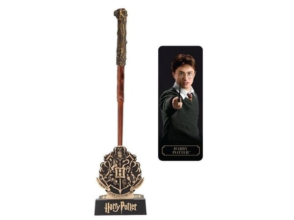 Harry Potter sauva kuulakärkikynä jalustalla