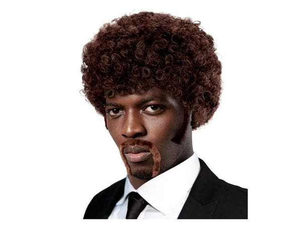 Pulp Fiction peruukki parran kanssa