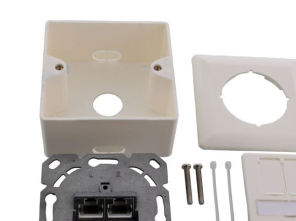Seinätähti, 2 x RJ45, valkoinen (76842W)