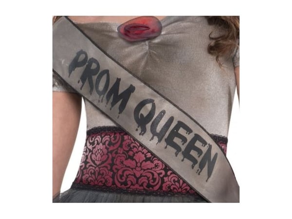 Zombie Prom Queen