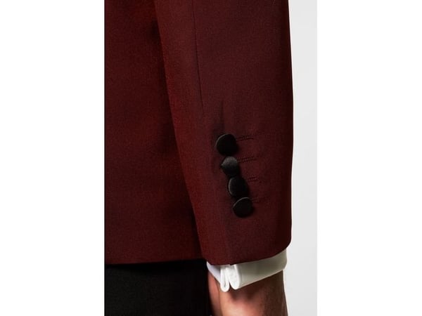 Bordeaux OppoSuit smoking