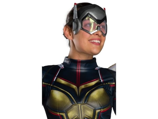 Ant-Man Ampiaisen asussa