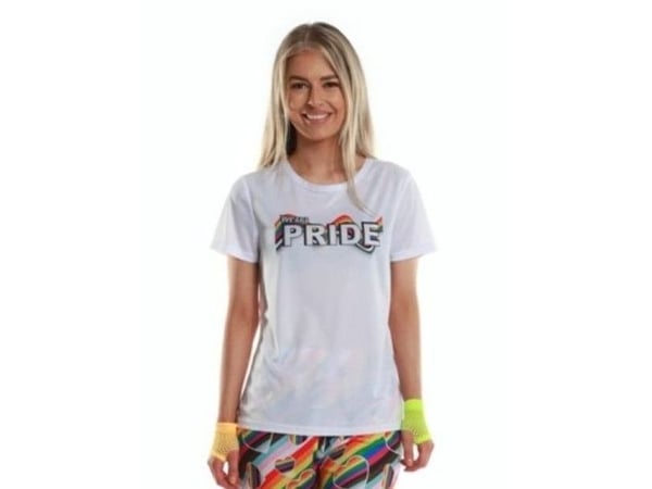 FestFarver pride T-shirt