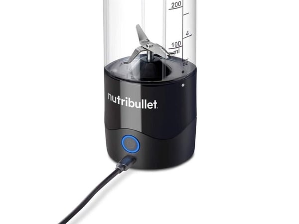 NutriBullet NBP003B, Kannettava blenderi, 0,475 L, Syke-toiminto, Jäänmurskaus, 0,4237 m, musta