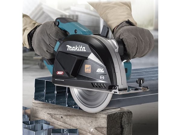 Makita CS002GZ - Sirkelsag - trådløs - 185 mm - uten batteri, ingen lader - 40 V - SOLO