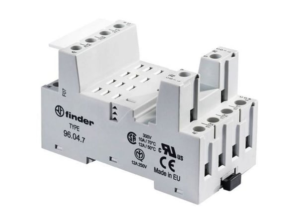 Finder 96.04.7 Releen pistorasia (L x S x K) 48,2 x 43,4 x 82,5 mm 10 kpl