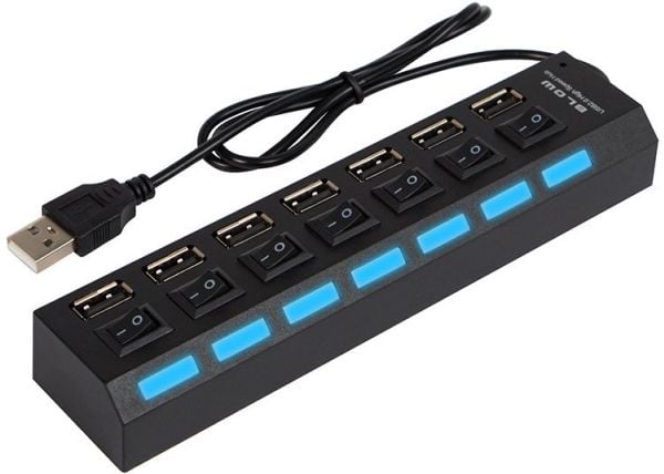 86-073# usb-jakaja wt.a-7xgn.a hub-06 musta 86-073# usb-jakaja wt.a-7xgn.a hub-06 musta