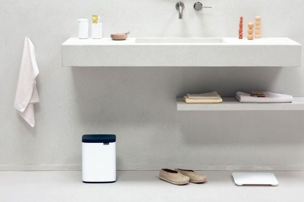 Brabantia Bo Waste Bin, 7 l, Rektangulær, Stål, Sort, Hvit, Stål, Manuell