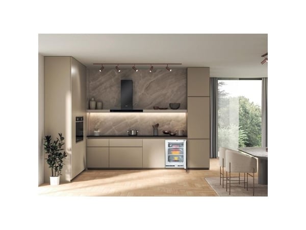 Whirlpool WBUFZ011, 91 l, 10 kg/24t, SN-T, 41 dB, 4*, E