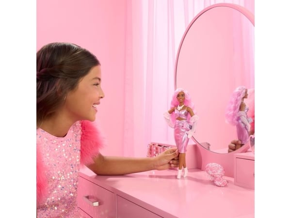 Barbie Deluxe Style Metallinen Latina