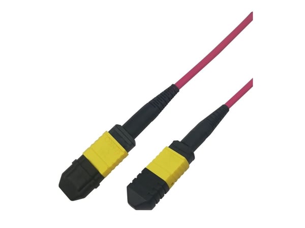 DELTACO - Koblingskabel - MPO-12/UPC multimodus (hunn) til MPO-12/UPC multimodus (hunn) - 5 m - fiberoptisk - OM4 - halogenfri - rød