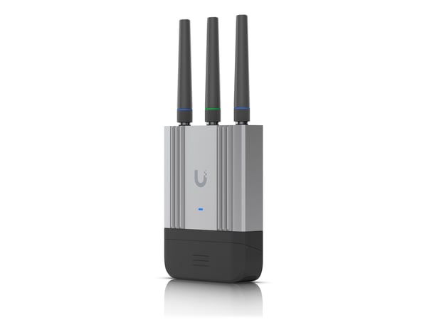 Ubiquiti UniFi - Trådløs ruter 1GbE - WAN-porter: 2 2,4 GHz
