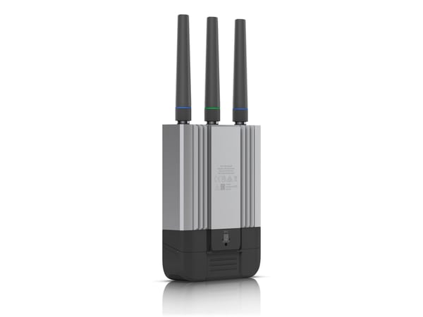 Ubiquiti UniFi - Trådløs ruter 1GbE - WAN-porter: 2 2,4 GHz