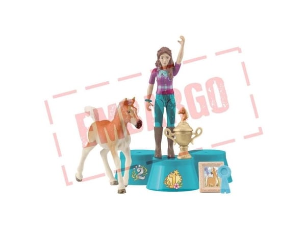 Schleich Pocket Set Award Ceremony