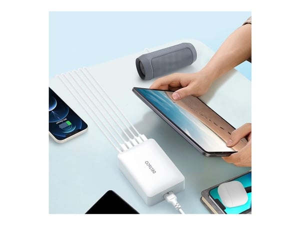 Multi 6 USB-lader DELTACO, 4x USB-A, 1x USB-A 18W, 1x USB-C PD 30W / USBC-MO100 / 1902112