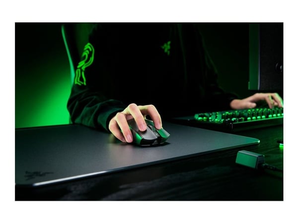 Razer Viper V3 Pro - Mus - høyrehendt - optisk - 6 knapper - kablet, trådløs - USB - svart
