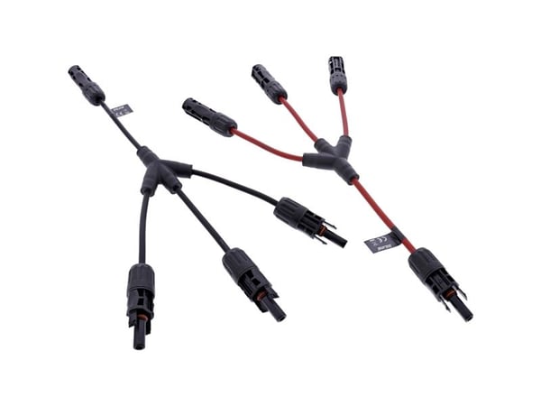InLine 95030, Kaapelisarja, musta, punainen, 4 mm², IP68, Standardi4/MC4/PV4, urosliitin