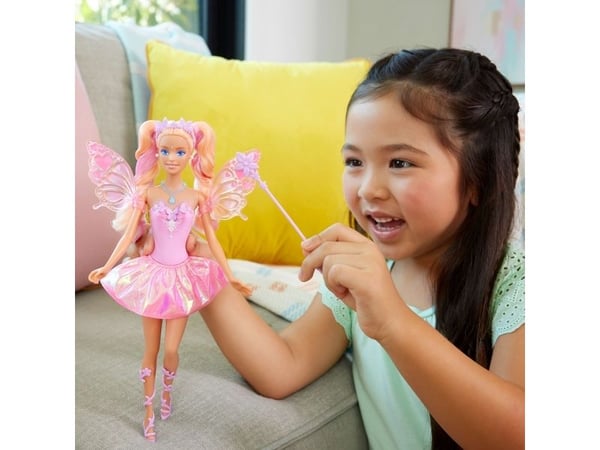 Barbie väri muutos keiju