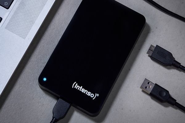 Intenso Bonuspack - Harddisk - 2 TB - ekstern (bærbar) - 2.5" - USB 3.2 Gen 1 - 5400 rpm - buffer: 8 MB - svart - med 64 GB USB flash drive