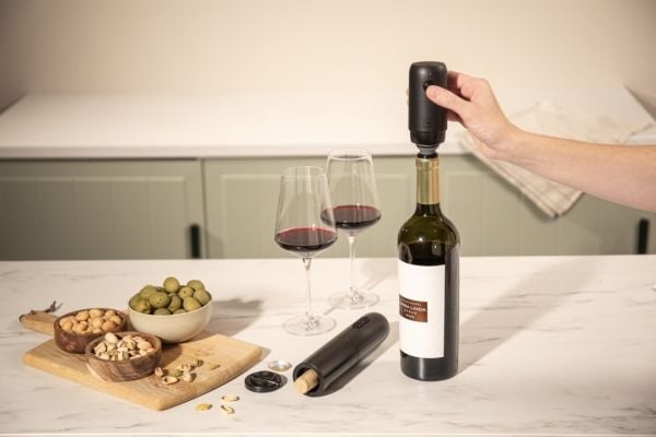 VACUVIN Electric Wine Saver Vacuvin®