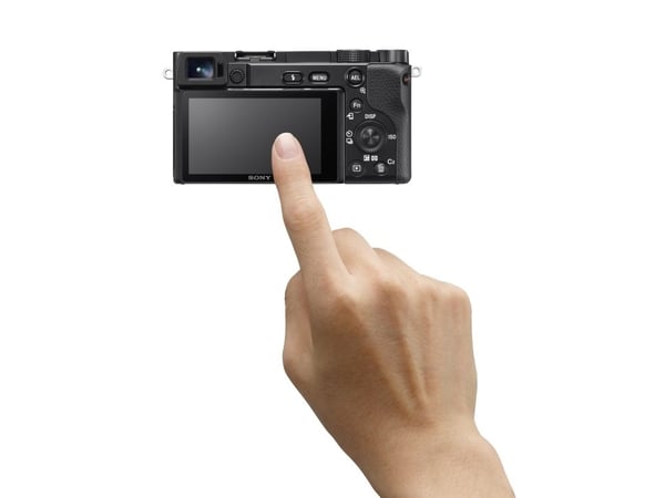 Sony a6100 ILCE-6100 - Digitalkamera - spegellöst - 24.2 MP - APS-C - 4 K / 30 fps 16-50mm Power Zoom-objektiv - Wi-Fi, NFC, Bluetooth - svart