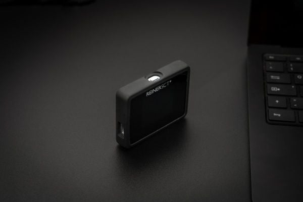 ReinerSCT Authenticator mini beskyttelsesveske svart (2708999-001)