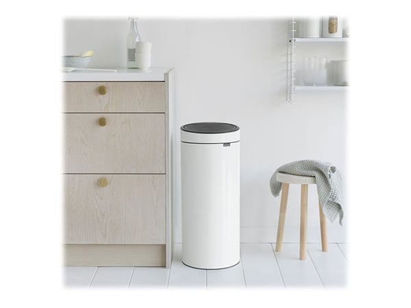 Brabantia Touch Bin New - Soptunna - trycklock - 30 L - handtag - vit