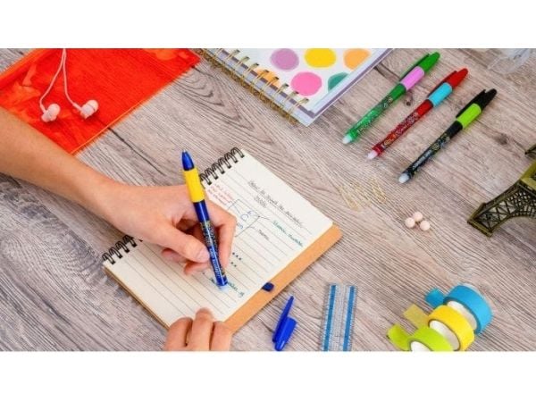 Bic pyyhittävä kynä BiC Gelocity Illusion sininen