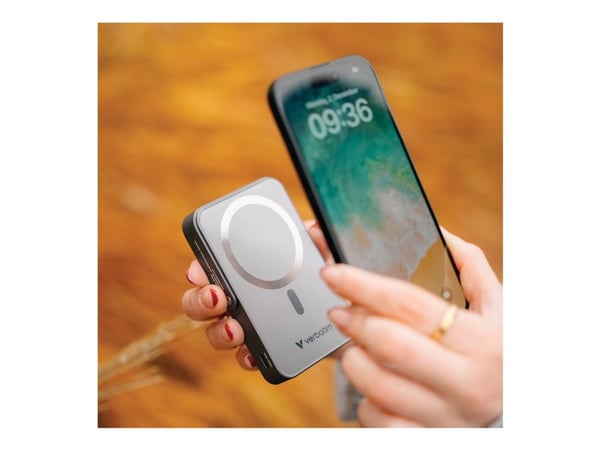 Verbatim Charge 'n' Go - Trådløs nødlader - magnetisk, med stativ - Li-pol - 10000 mAh - 20 watt - 3 A - PD (USB-C) - grå