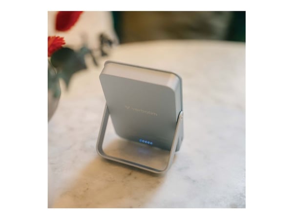 Verbatim Charge 'n' Go - Trådløs nødlader - magnetisk, med stativ - Li-pol - 10000 mAh - 20 watt - 3 A - PD (USB-C) - blå