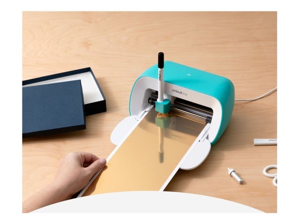 Cricut Joy Smart Label – Harrastustarvikkeet – 14 x 33 cm – 4 arkkia – kulta – pysyvä – vinyyli