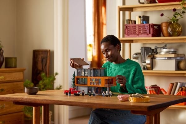 LEGO Ideat 21354 Twilight Cullen -perhe HUS