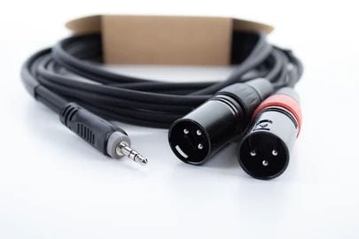 Cordial EY 1.5 WMM, 3.5mm, Hankjønn, 2 x XLR (3-pin), Hunkjønn, 1,5 m, Svart