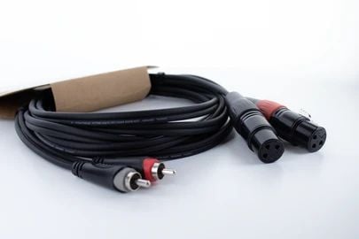 Cordial 14852, 2 x XLR (3-pin), Hunkjønn, 2 x RCA, Hankjønn, 1,5 m, Svart