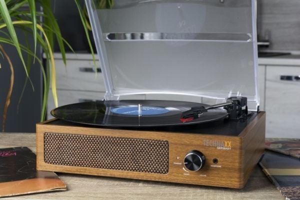 Technaxx TX-186, Hihnakäyttöinen levysoitin, Musta, Puu, V-vyö, 33,45,78 RPM, 33,45,78 RPM, 10 m
