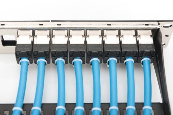 Digitus DK-1616-A-VH-1, 100 m, Cat6a, U/UTP (UTP), Blå