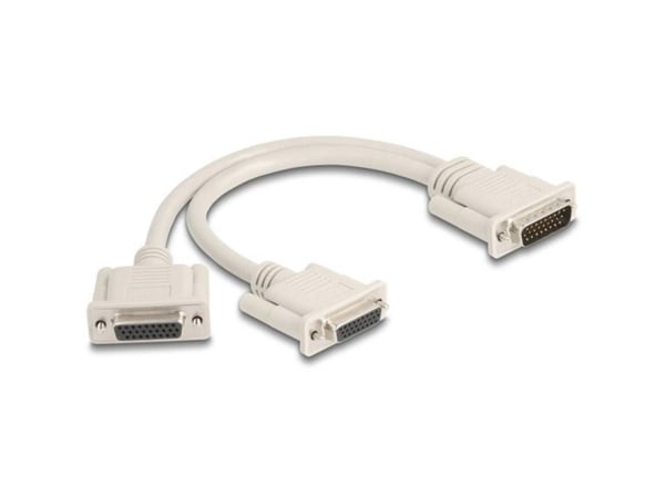 Delock - Seriell splitter - DB-26 (hann) til DB-26 (hunn) - 30 cm - tommelskruer - beige