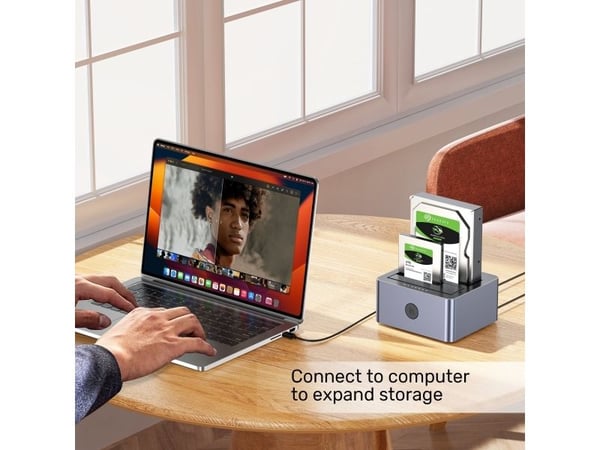 Unitek dokkingstasjon Unitek Disk kloningsstasjon 2 x SATA 2,5"/3,5" USB 5Gbps