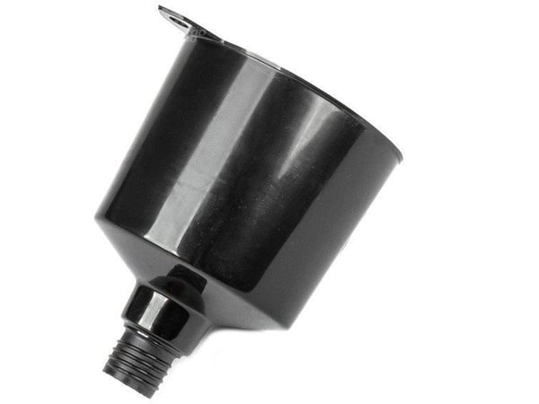 AMiO plasttrakt svart universell for drivstoff/væsker/vann oval 12 cm AMIO-04043 AMiO plasttrakt svart universell for drivstoff/væsker/vann oval 12 cm AMIO-04043