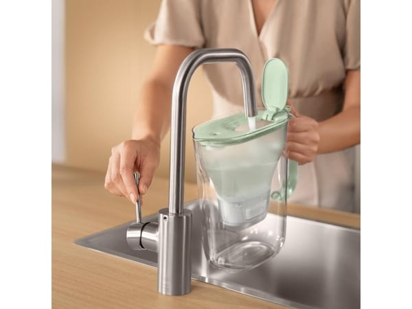 Brita vedensuodatin, 2,4 litran tilavuus, 1,4 litran tilavuus suodatettu vesi, suodatinpatruuna (136123 (1054893))