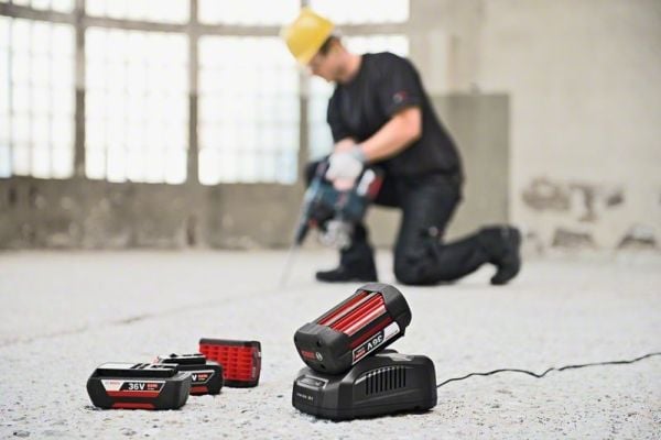 Bosch Starter set 2 x GBA 36V 6.0 Ah + GAL 3680 CV Professional, Batteri, Lithium-Ion (Li-Ion), 6 Ah, 36 V, Bosch, Sort, Rød