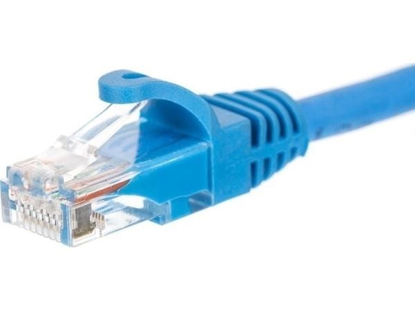 NETRACK BZPAT3UB Netrackin RJ45-liitäntäjohto,