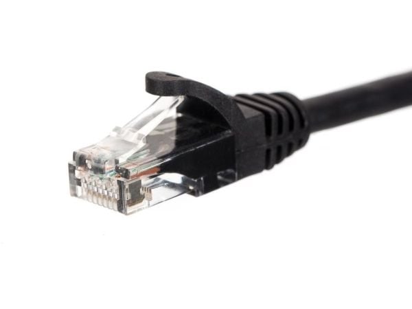 Netrack - Patchkabel - RJ-45 (han) til RJ-45 (han) - 50 cm - UTP - CAT 5e - booted, formet, knastfri - sortti