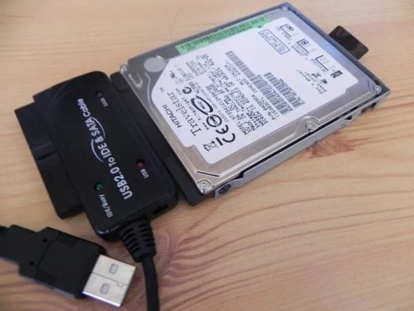 PremiumCord USB 2.0 - IDE + SATA-adapter med kabel og ekstra strøm - 296010320999