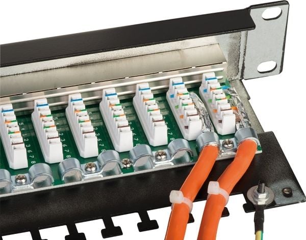 Lindy 25990, RJ-45, Rackmontering, 1U, Svart, 480 mm, 45 mm