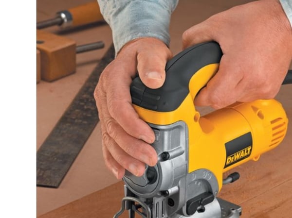 DeWALT DW331KT-QS, Musta, Keltainen, 45°, 2,6 cm, AC, 701 W, 2,8 kg