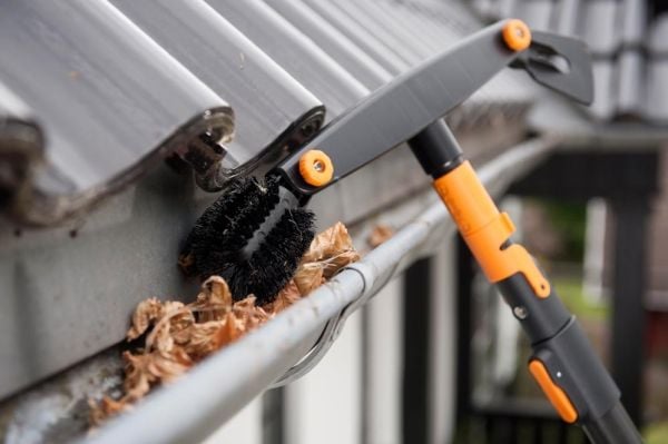Fiskars Quikfit kouruharja teleskoopilla (138038)