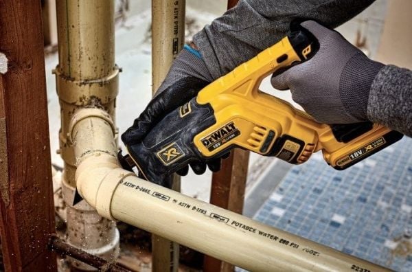 DeWALT DCS367P2, svart, gul, 2900 spm, 2,86 cm, 30 cm, 10 cm, 99 dB